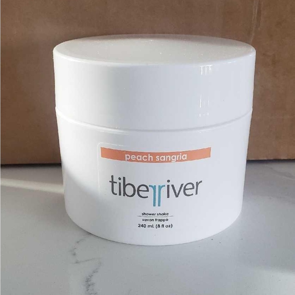 Tiber River 240mL - Peach Sangria Shower Shake